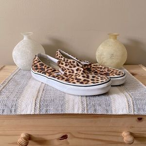 Leopard VANS